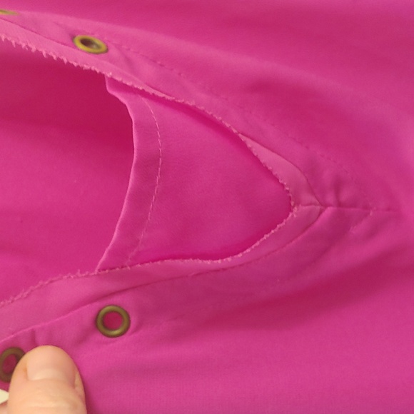 Worthington magenta pink top with bronze grommets size medium - Picture 5 of 8